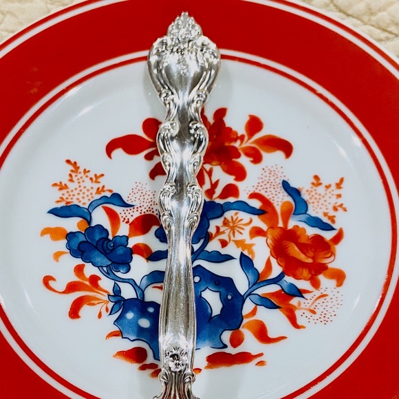 O8-Vintage 1960's Interlude Pattern Silver Plate Etched Cake Server/Knife - Picture 4 of 9